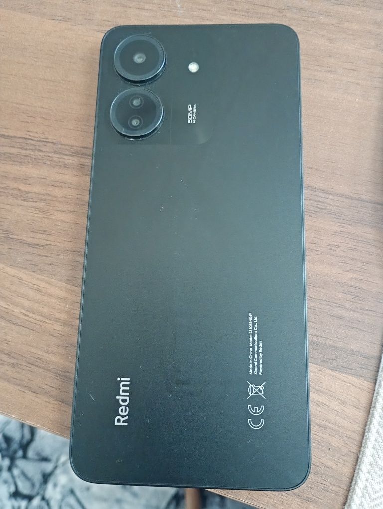 Realmi C13 256gb 8ram