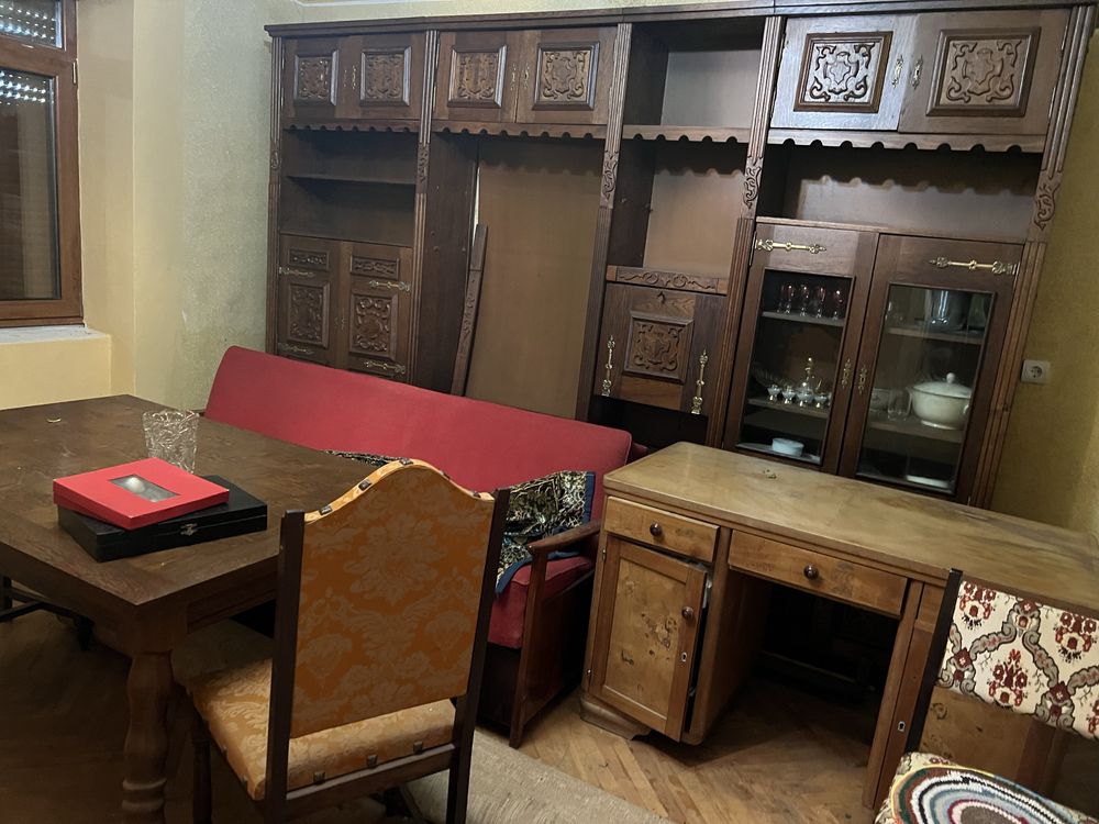 Mobilier lemn masiv