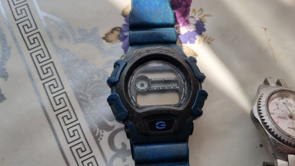 Lot ceasuri (swatch, Casio Gshock si Sector)