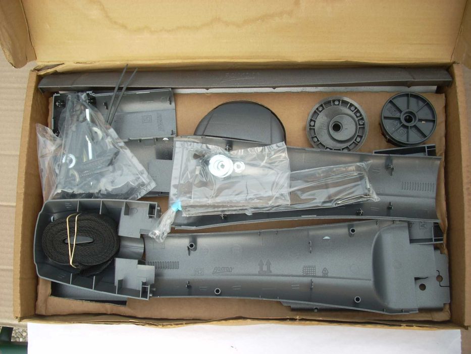 Suport de Televizor Mural Orientabil, cu minim 4 Grade de Libertate-M1