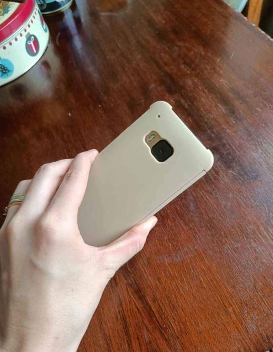 Htc m9 cu husa detasabila noua