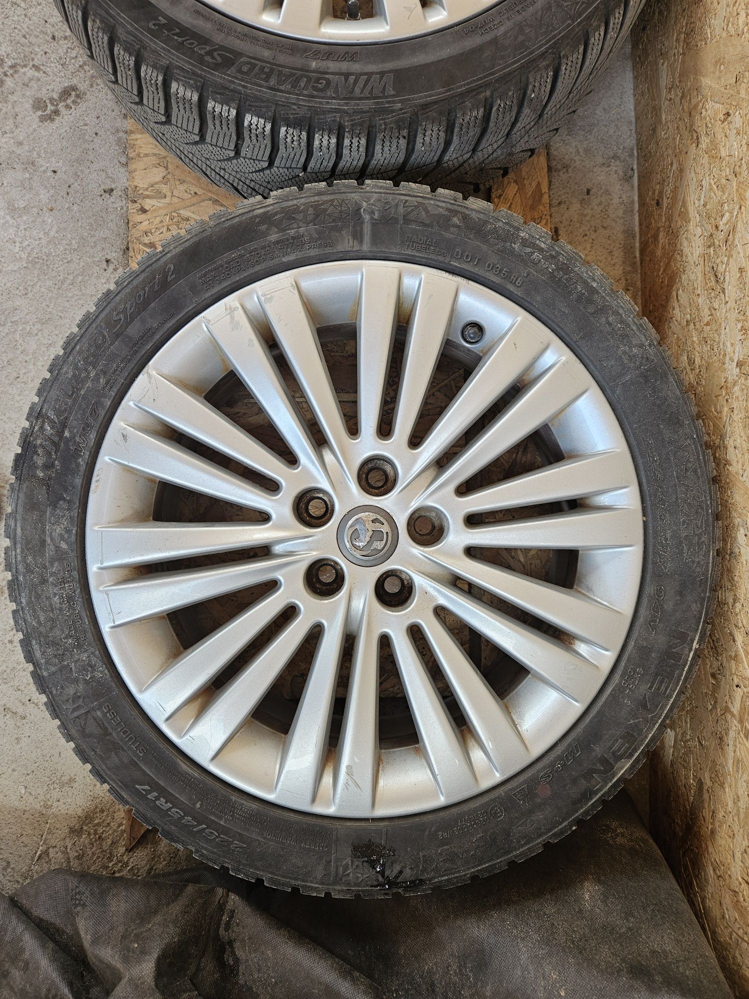 Джанти с гуми Opel Astra K , 5x105 ,56.6мм. 7.5J ET44