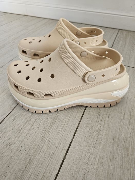 Papuci Crocs Iconic Comfort
