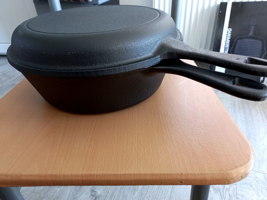 Tigaie fontă cu capac fontă 2 în 1 ,promo 169  lei
