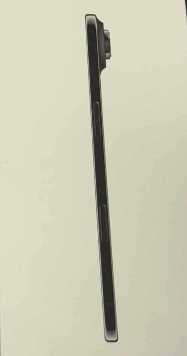 НОВ Iphone Air 256GB Black White A1