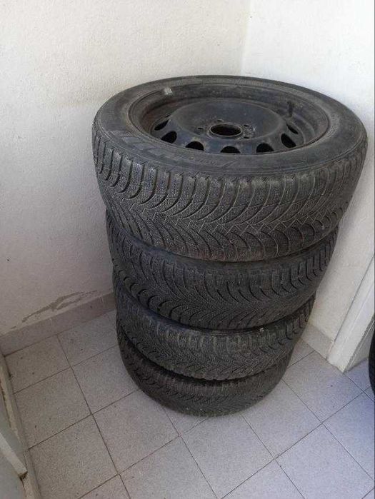 5 броя зимни гуми NEXEN с джанти за BMW 320-  E 46.