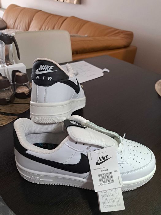 Мъжки кецове Найк нови 43 номер