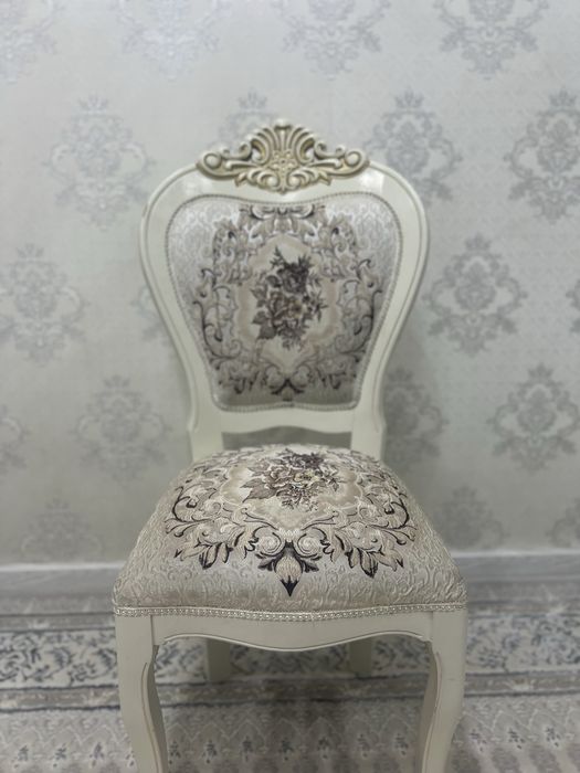 Орындықтар сатылады