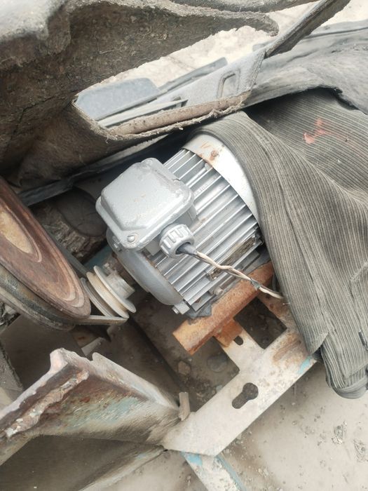 Продам бетономешалку