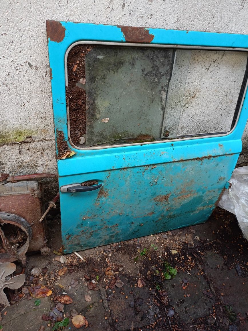 Продавам части за Фиат 900 е т fiat 900 e t