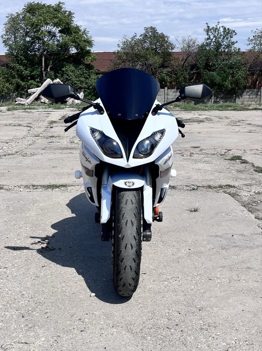 kawasaki zx6r ninja