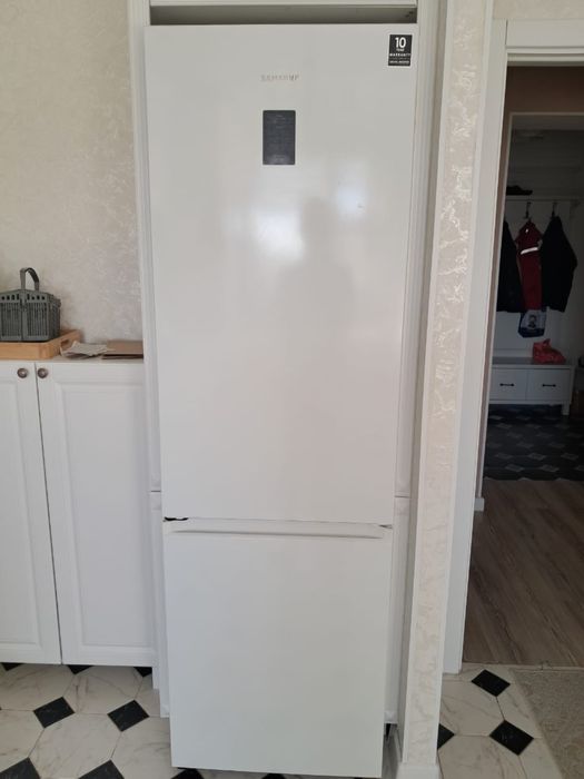 Холодильник Samsung RB36T774FWW