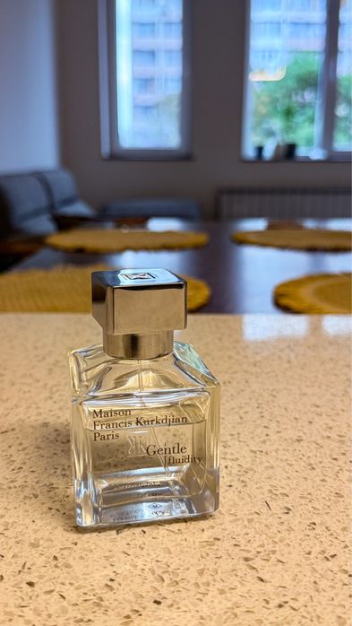 MFK Gentle Fluidity 60 мл пстатъчно количество + подарък