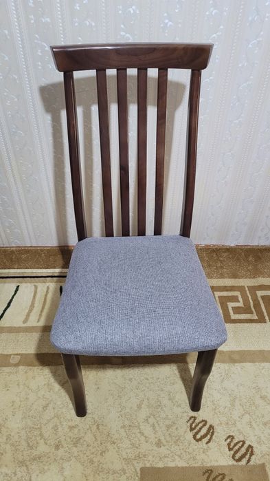 Продам стол со стульями