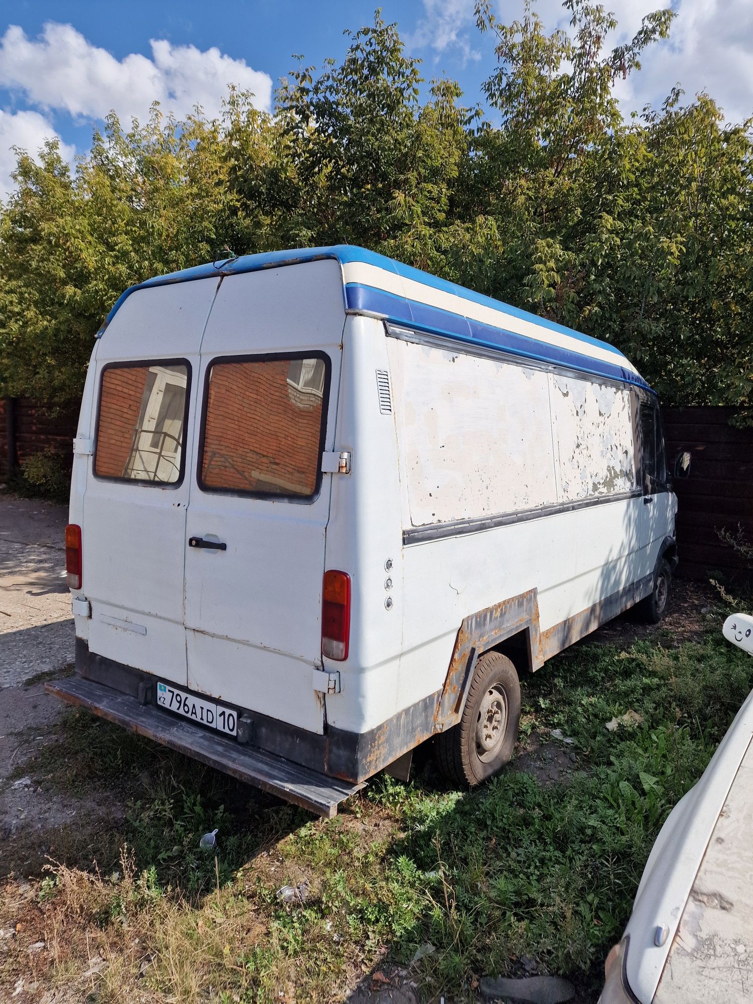 Мерседес 310 сапог бус спринтер грузоперевозки продам отвезу груз