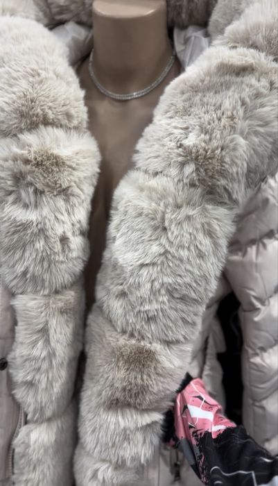 Geaca groasa cu blana detasabila