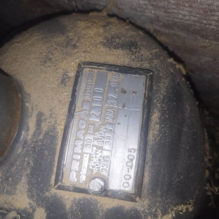 Газова бутилка 33 кг. 80 литра