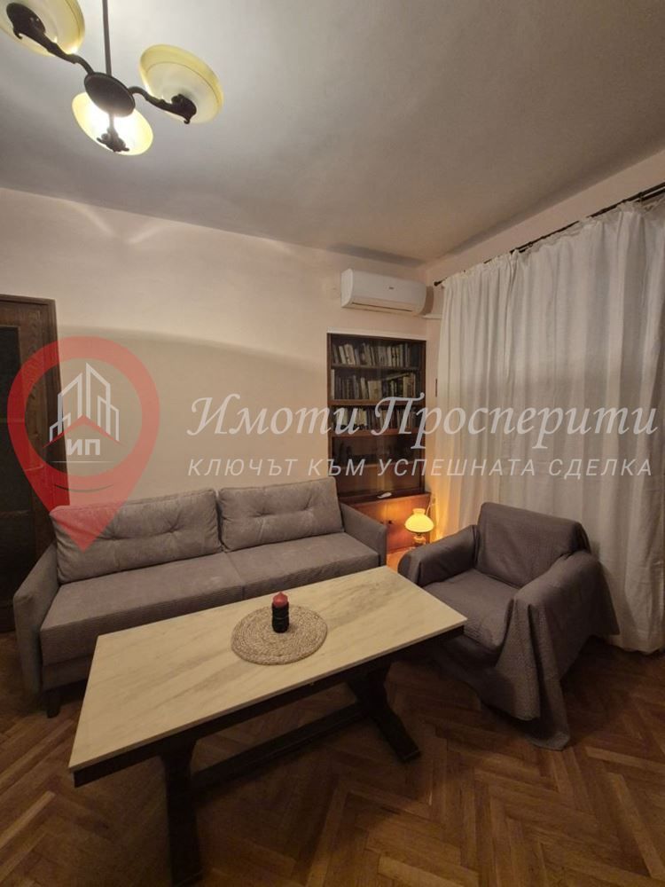 Дава се под наем Тристаен апартамент в София, Лозенец - 80 кв.м за 750 € - Снимка #4