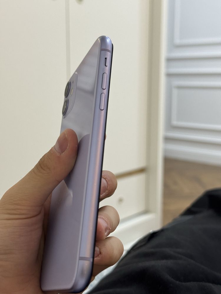 Продам айфон 11 iphone 11