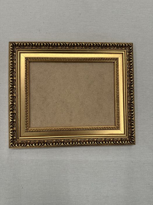 Орнаментирана рамка за картина