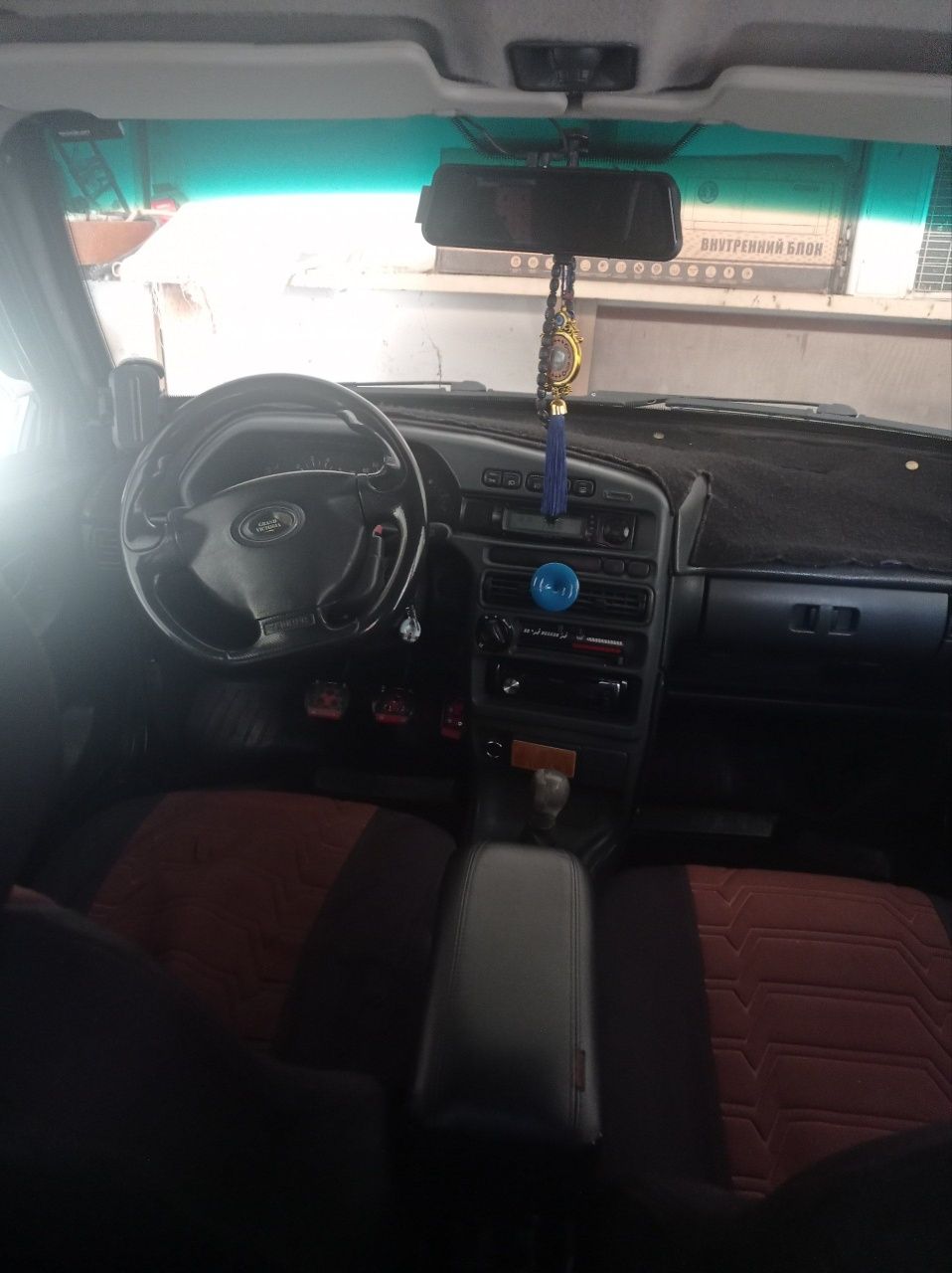 Продается 
ВАЗ-2115
2008 г.в.
Пробег: 281 000 км
Отличное состояние им