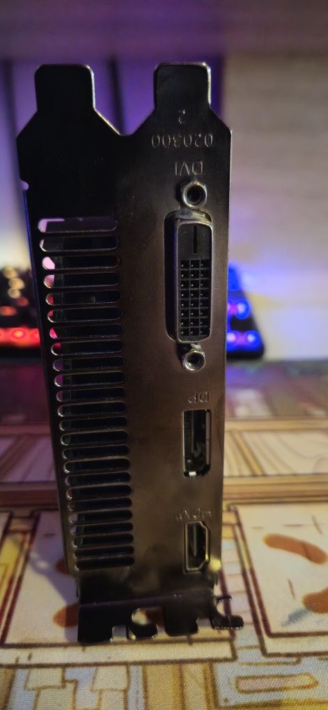 Placa video nvidia GeForce GTX 1650 4GB