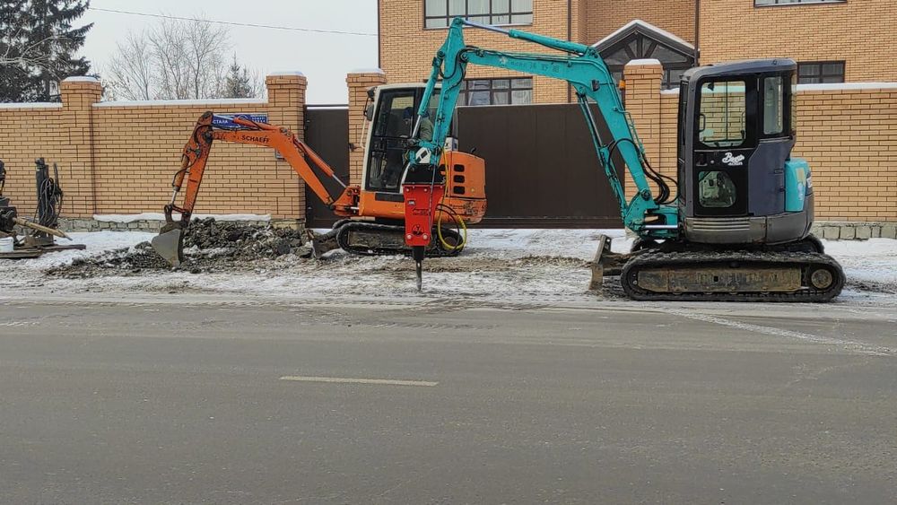 Миниэкскаватор мини экскаватор гидромолот