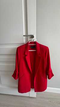 Красный пиджак, одежа