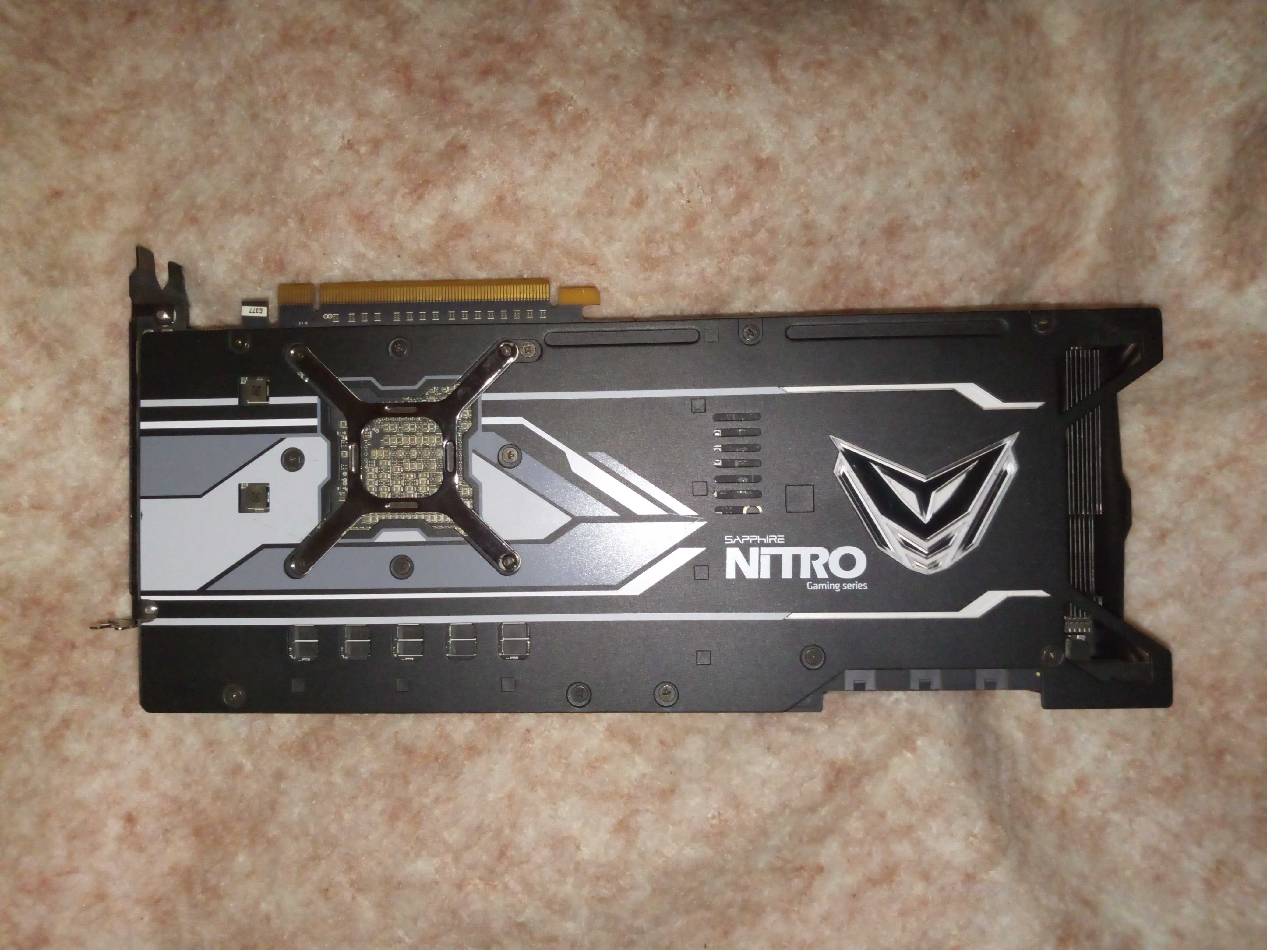 Видео карта RADEON VEGA 56 Saphire Nitro 8GB