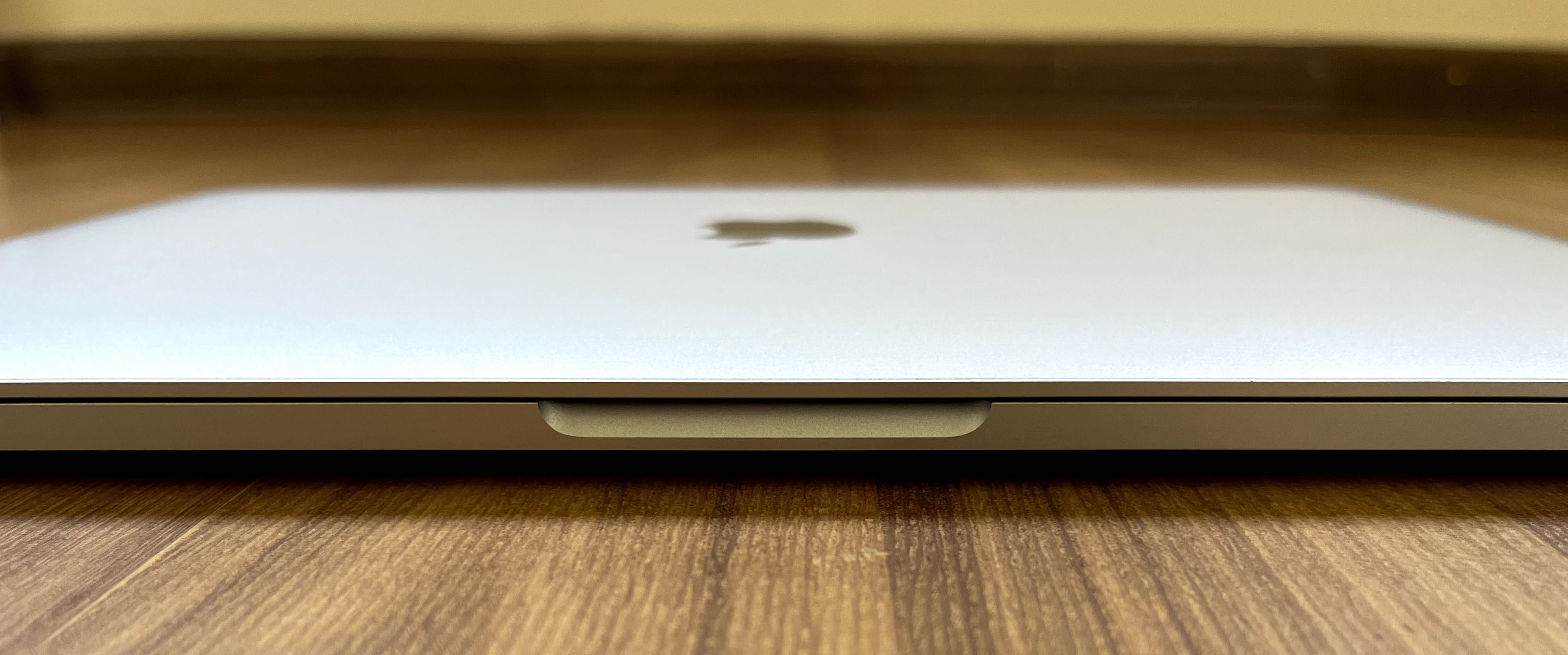 Ноутбук MacBook Pro  13`2017 8/256