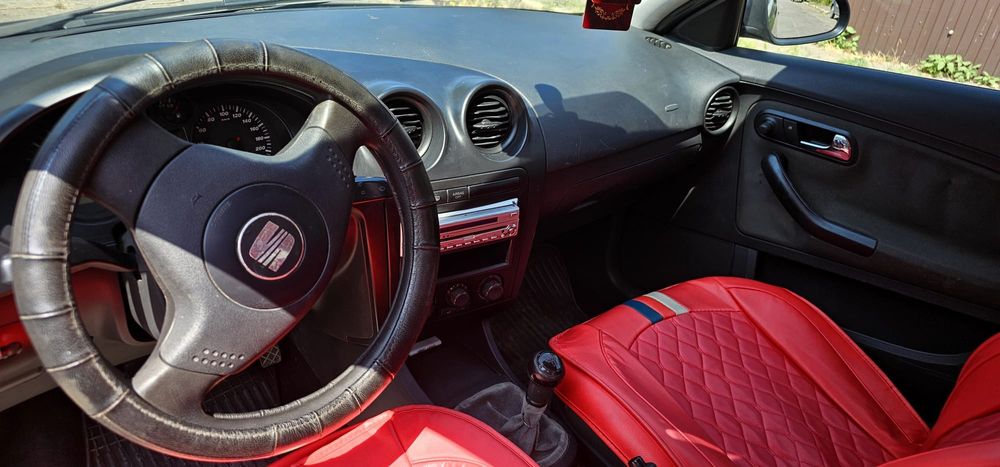 Vând Seat Ibiza urgent
