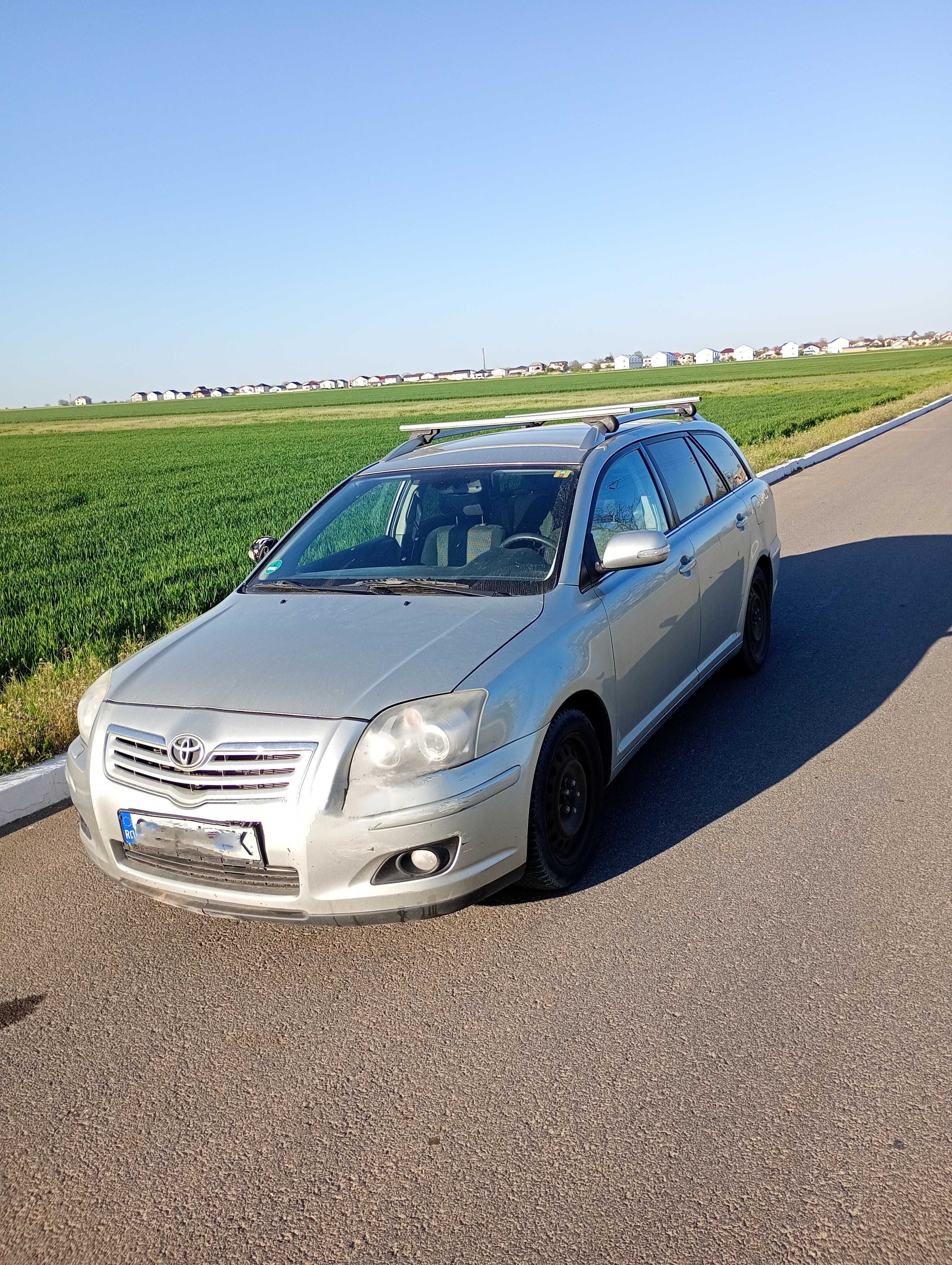 Vând Toyota avensis second hand