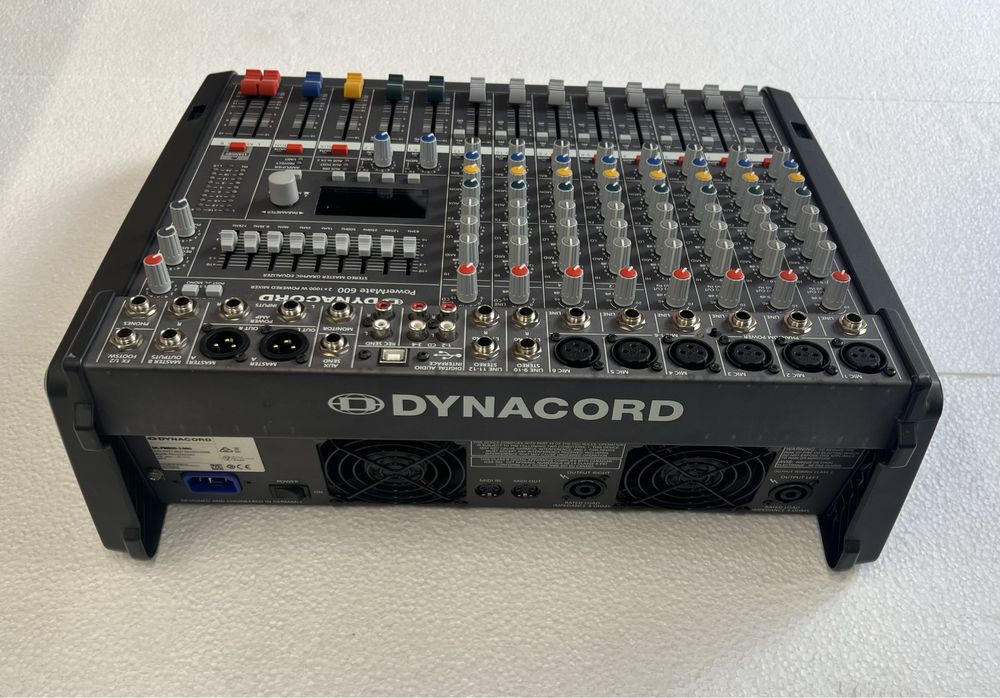 Vand mixer dynacord Powermate PM600.3