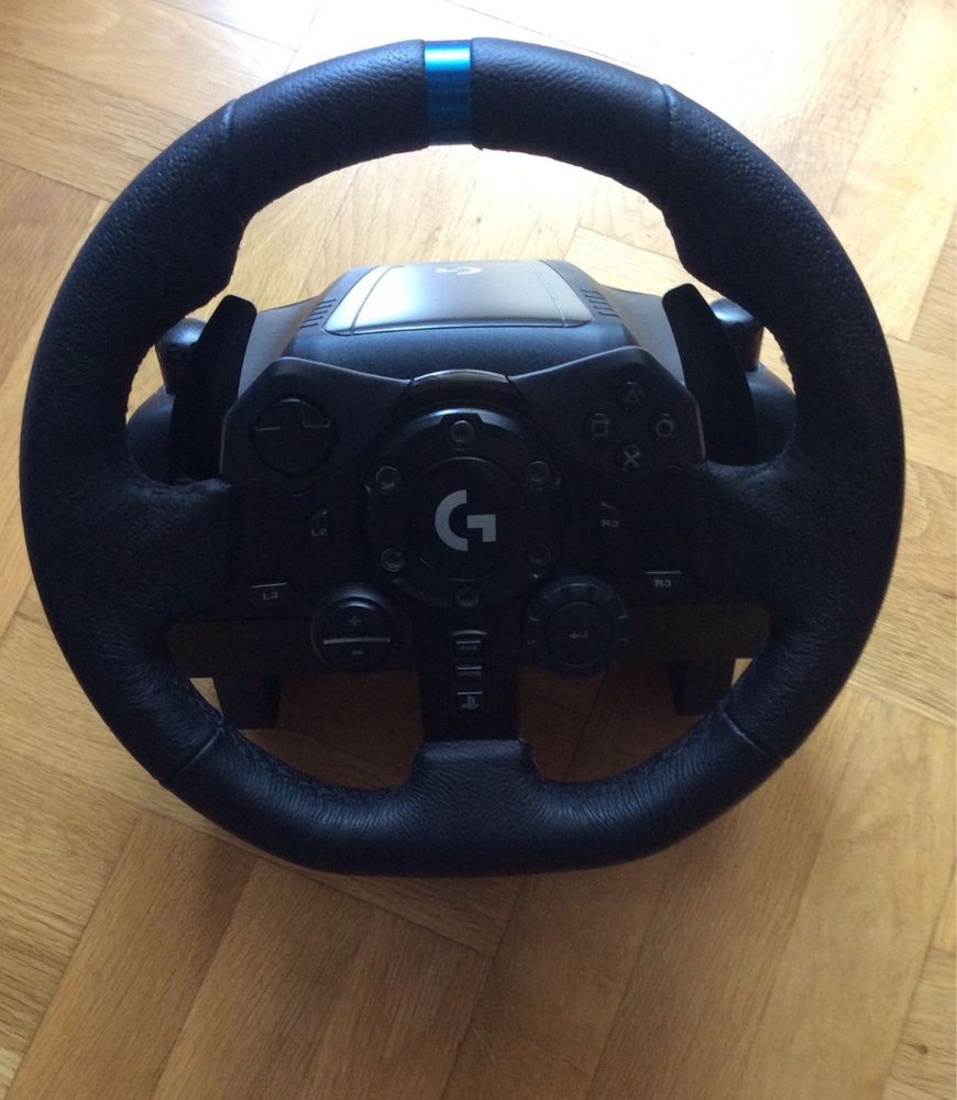 Logitech g 923 ps4/5/PC