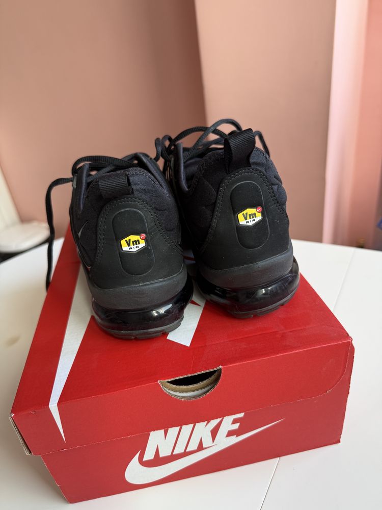 Nike Vapor Max 42 номер