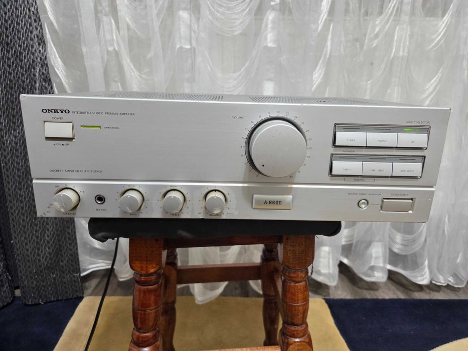 Amplificator Audio Onkyo A-8620 Statie Audio