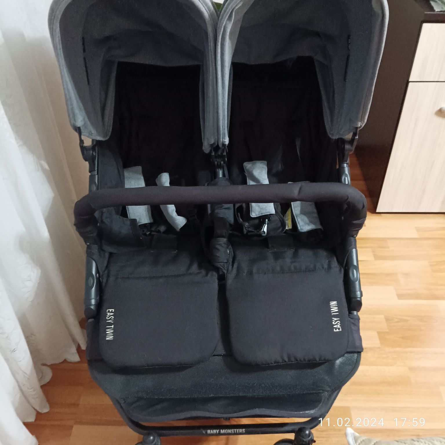 Baby Monsters Easy Twin 3S Light бебешка количка за близнаци