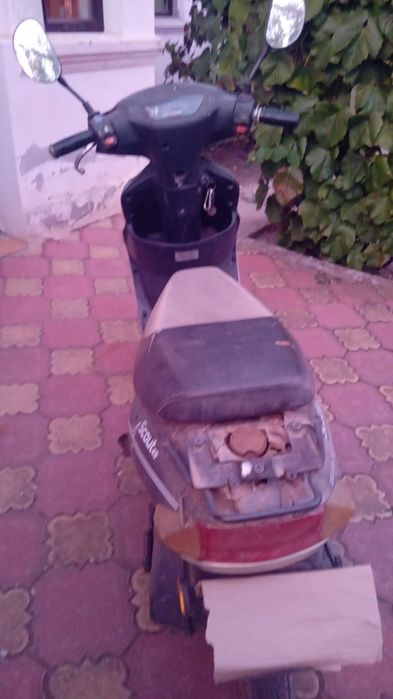Scuter kimco cu acte 50cc