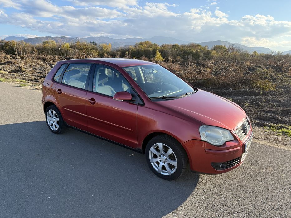 Volkswagen Polo 1.4 Benzina (2006) -Car Play, stare foarte buna