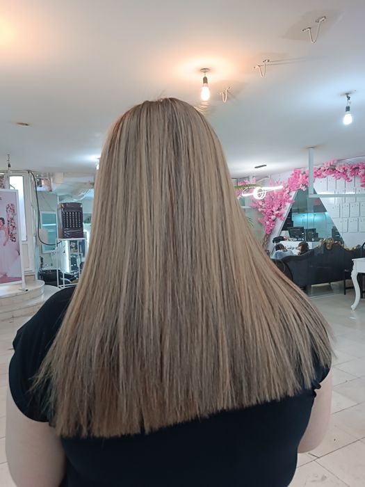 Ofer servicii păr – caut colaborare salon, Sector 5 București.
Ofer se