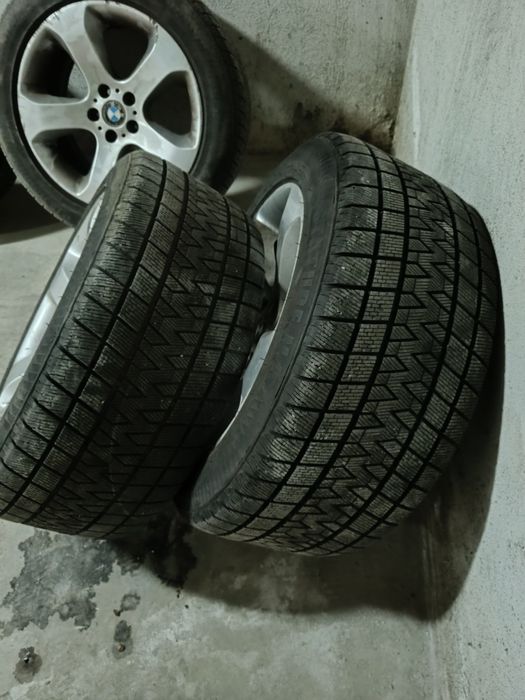 Джанти със зимни гуми за BMW X5 e53