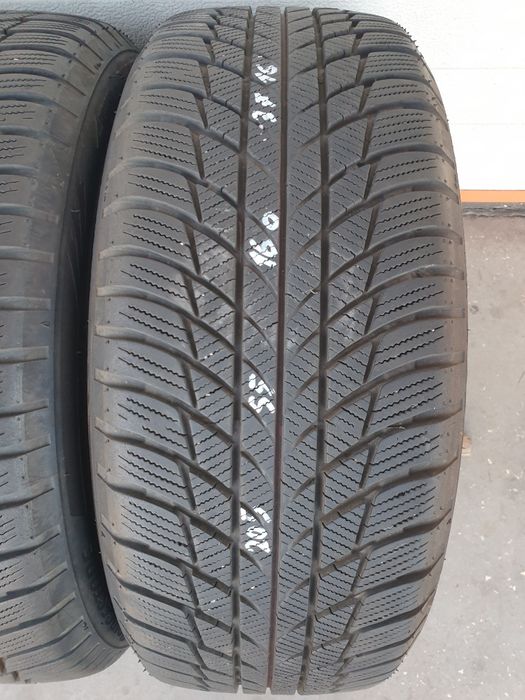 Зимни гуми 4 броя BRIDGESTONE DriverGuardWinter 205 55 R16 дот 3718