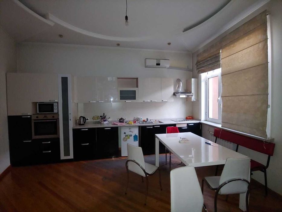 Уютный участок под офис 380м2 Ориентир Ракат Боши (37451)