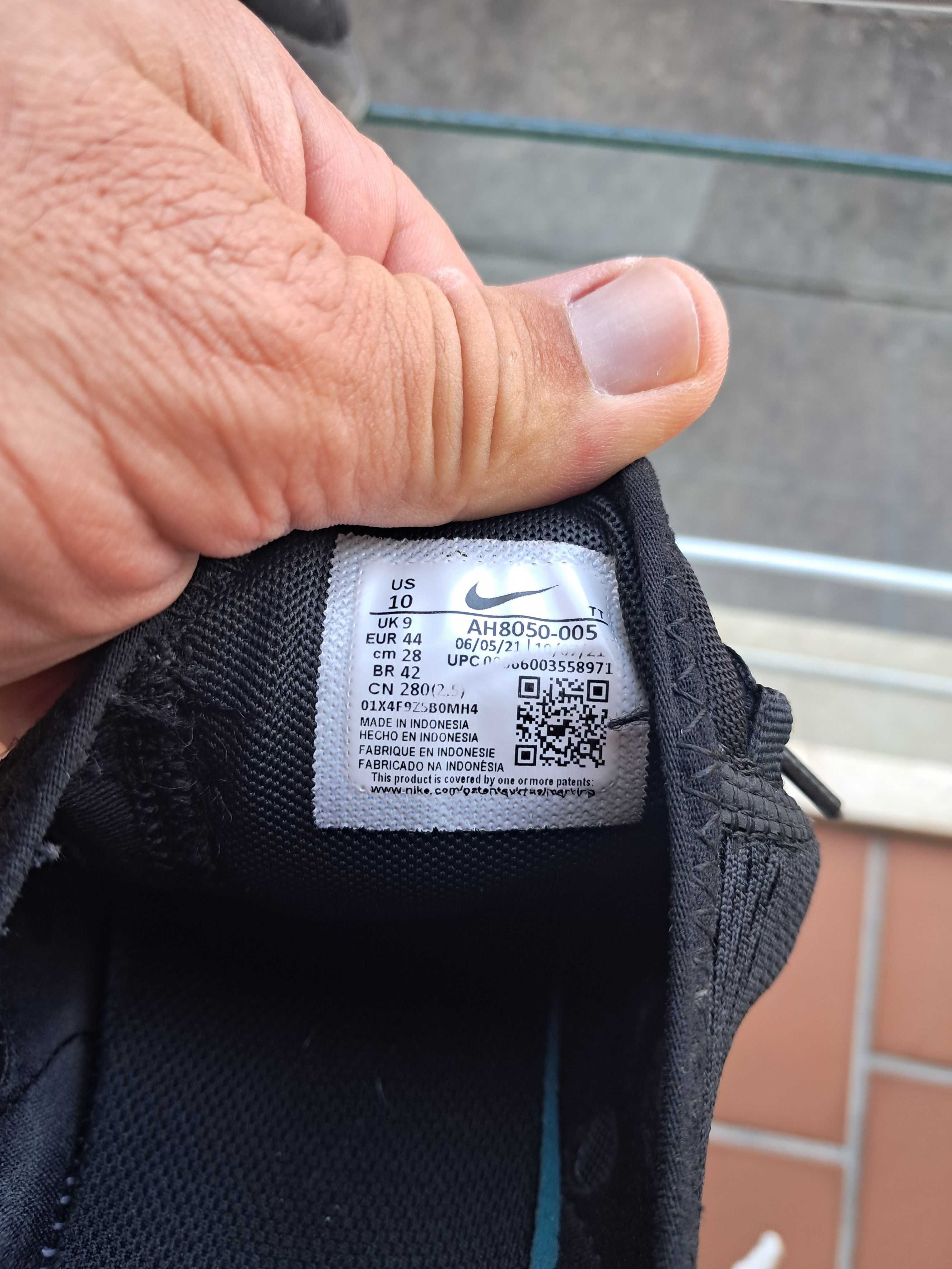 Mens Nike 270 c  black/ Мъжки нике 270c черни