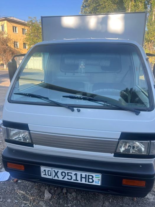 Labo damas sotiladi arendayam bor