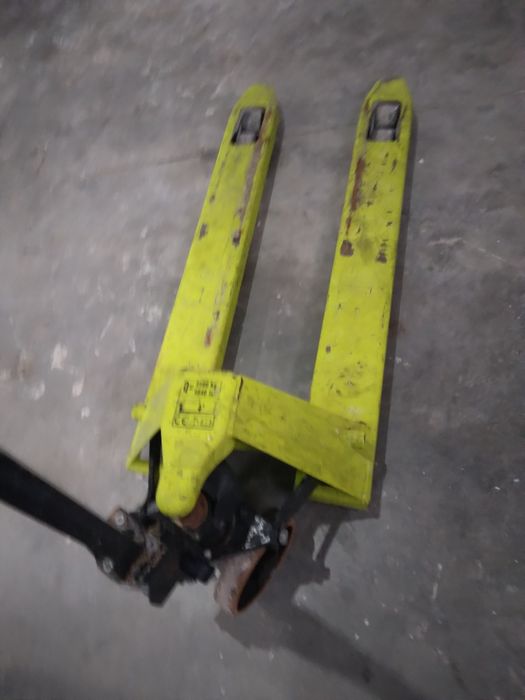 Vand transpalet Pramac 2200 Kg