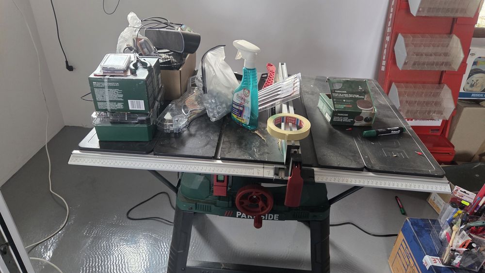 Fierastrau circular de masa PARKSIDE PTKS 2000 H5,2000W,ghidaj laser