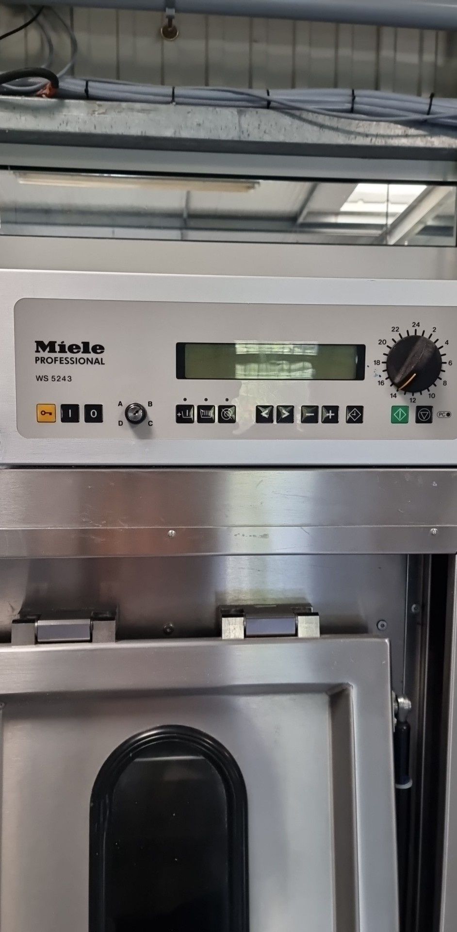 Проф. Пералня  Miele ws 5243 el