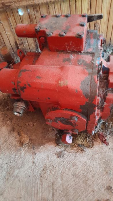 Hidrostată pentru combine agricole