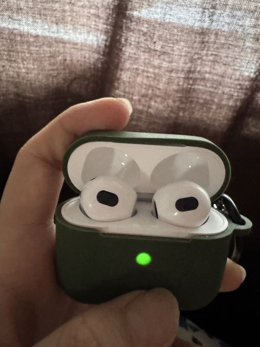 Наушник  airpods 3